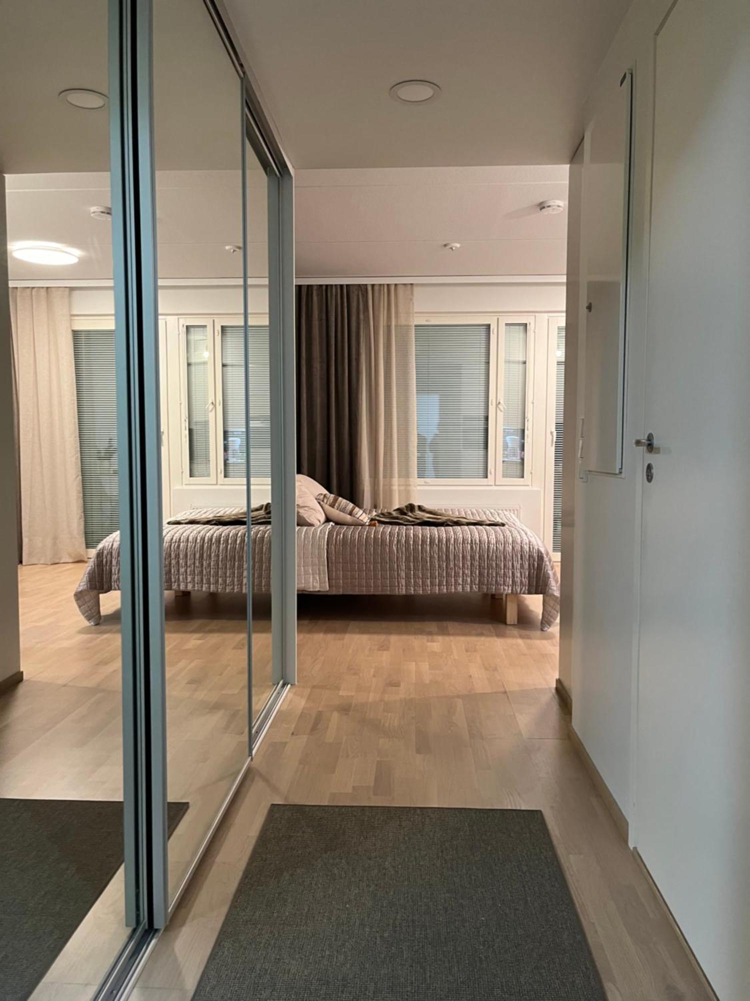 Studio Vip - Close To Airport And Tikkurila Train Station Vantaa Exterior photo